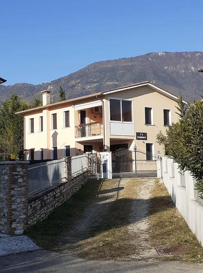Montegrappa Fly On Apartment Crespano del Grappa